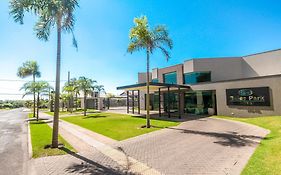 Gales Park Hotel